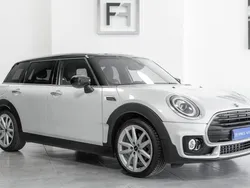 Cinzento Usado 2020 Mini Clubman Carrinha | € 26.800 (Preço justo)