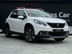 Branco Usado 2017 Peugeot 2008 Allure SUV | € 8.950 (Bom preço)