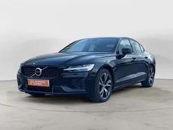 Preto Usado 2021 Volvo S60 R-Design Sedan | € 37.500