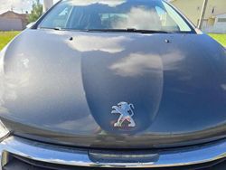 Cinzento Usado 2016 Peugeot 208 Citadino | € 9.000 (Bom preço)