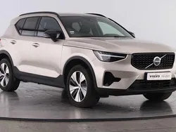Prateado Usado 2024 Volvo XC40 SUV | € 43.950