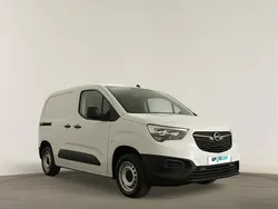Branco Usado 2023 Opel Combo Monovolume | € 18.490 (Preço justo)