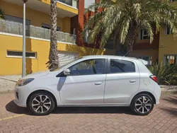 Branco Usado 2022 Mitsubishi Space Star Edition Citadino | € 12.480 (Bom preço)