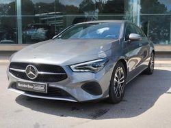 Cinza mountain Usado 2023 Mercedes CLA180 Sedan | € 37.900 (Preço justo)