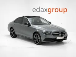 Cinza Usado 2020 Mercedes E300 Avantgarde Sedan | € 36.990 (Preço justo)
