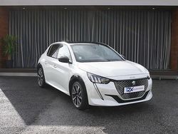 Branco Usado 2020 Peugeot e-208 GT Citadino | € 19.900 (Caro)