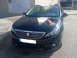 Usado 2018 Peugeot 308 Allure Carrinha | € 10.500 (Bom preço)