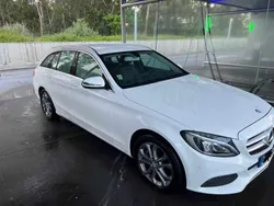 Branco Usado 2016 Mercedes C200 | € 19.000 (Bom preço)