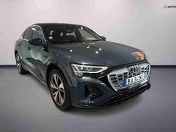 Azul Usado 2023 Audi Q8 e-tron S-Line SUV | € 52.490 (Super Preço)