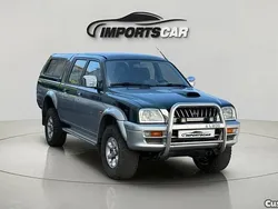 Cinza Usado 1999 Mitsubishi L200 Pickup | € 11.999 (Preço justo)