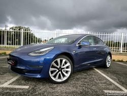 Azul Usado 2019 Tesla Model 3 Long Range AWD Sedan | € 25.990 (Preço justo)