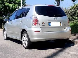 Cinzento Usado 2007 Toyota Corolla | € 9.000