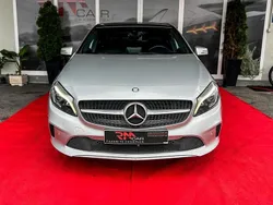 Cinza Usado 2015 Mercedes A180 Style | € 16.750 (Preço elevado)