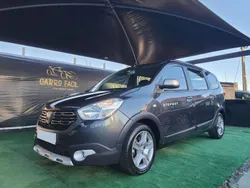 Cinzento Usado 2022 Dacia Lodgy Stepway Monovolume | € 16.990 (Bom preço)