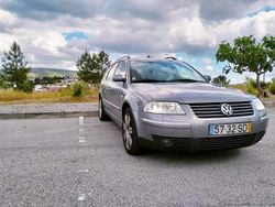Cinzento Usado 2001 VW Passat Carrinha | € 5.000 (Preço elevado)