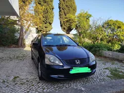 Usado 2005 Honda Civic Sedan | € 2.500