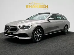 Cinzento Usado 2022 Mercedes E300 Exclusive Carrinha | € 29.850
