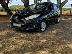 Preto Usado 2014 Ford Fiesta Titanium Citadino | € 10.990 (Preço justo)