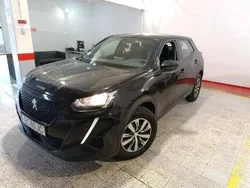 Preto Usado 2023 Peugeot 2008 Active SUV | € 27.600 (Preço elevado)