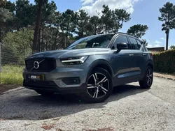 Cinza Usado 2018 Volvo XC40 R-Design SUV | € 24.900 (Preço justo)