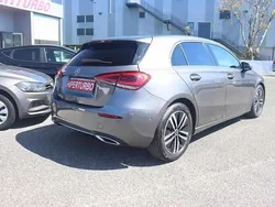 Cinzento Usado 2022 Mercedes A180 Citadino | € 27.900 (Super Preço)