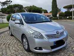 Usado 2011 Toyota Verso Monovolume | € 10.900
