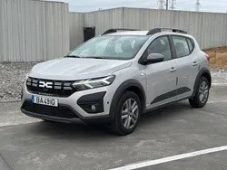 Cinzento Usado 2023 Dacia Sandero Citadino | € 16.750 (Preço justo)