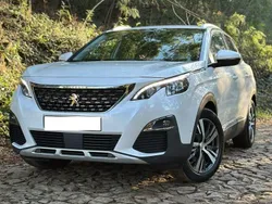 Branco Usado 2019 Peugeot 3008 Allure SUV | € 18.450 (Bom preço)