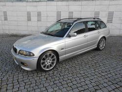 Cinzento Usado 2000 BMW 330 Carrinha | € 5.950