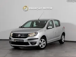 Cinza Usado 2016 Dacia Sandero Comfort Citadino | € 8.900
