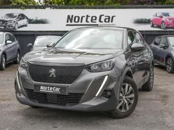 Cinzento Usado 2021 Peugeot 2008 SUV | € 15.250 (Preço justo)