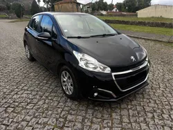 Preto Usado 2018 Peugeot 208 S Citadino | € 10.900 (Preço justo)