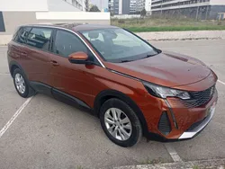 Outra Usado 2021 Peugeot 5008 Active Monovolume | € 26.950 (Caro)