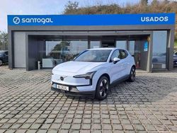 Branco Usado 2025 Volvo EX30 Core SUV | € 36.990 (Preço justo)
