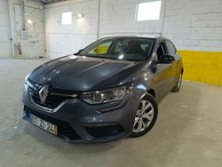 Cinzento Usado 2019 Renault Mégane IV | € 9.980 (Bom preço)