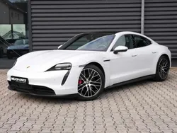 Branco Usado 2020 Porsche Taycan Sedan | € 55.750 (Super Preço)