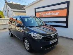 Cinzento Usado 2015 Dacia Lodgy Comfort Monovolume | € 15.900 (Caro)