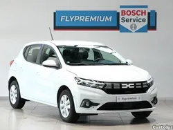Branco Usado 2024 Dacia Sandero Comfort Citadino | € 15.490 (Bom preço)