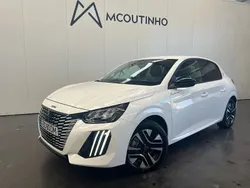 Branco Usado 2024 Peugeot e-208 Allure Citadino | € 28.250 (Caro)