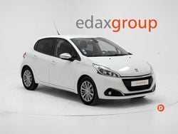 Branco Usado 2018 Peugeot 208 Citadino | € 9.990 (Preço justo)
