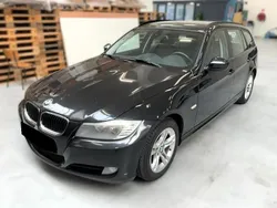 Preto Usado 2012 BMW 318 Luxury Line Carrinha | € 11.990 (Preço elevado)