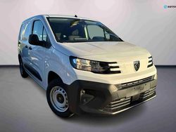 Branco Usado 2024 Peugeot Partner Van | € 22.000 (Preço elevado)