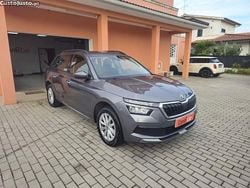 Cinza Usado 2023 Skoda Kamiq Style SUV | € 16.500 (Super Preço)