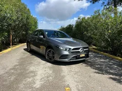 Cinza Usado 2021 Mercedes A250 AMG line Sedan | € 26.900 (Super Preço)