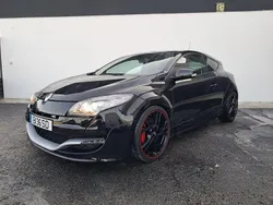 Preto Usado 2012 Renault Mégane Coupé R.S. Coupé | € 21.500