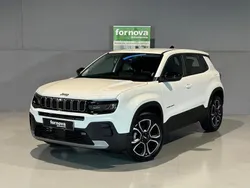 Branco Usado 2024 Jeep Avenger Altitude SUV | € 23.600 (Preço justo)