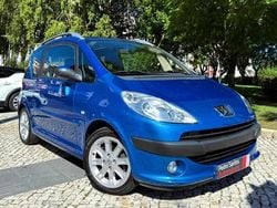 Azul Usado 2005 Peugeot 1007 Citadino | € 4.900