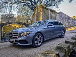 Cinzento Usado 2018 Mercedes E220 Avantgarde Carrinha | € 28.990 (Preço justo)