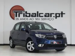 Azul Usado 2019 Dacia Sandero Comfort Citadino | € 9.900 (Bom preço)