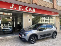 Cinza Usado 2019 Citroën C3 PureTech Citadino | € 11.900 (Bom preço)